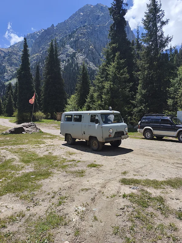 UAZ taxi